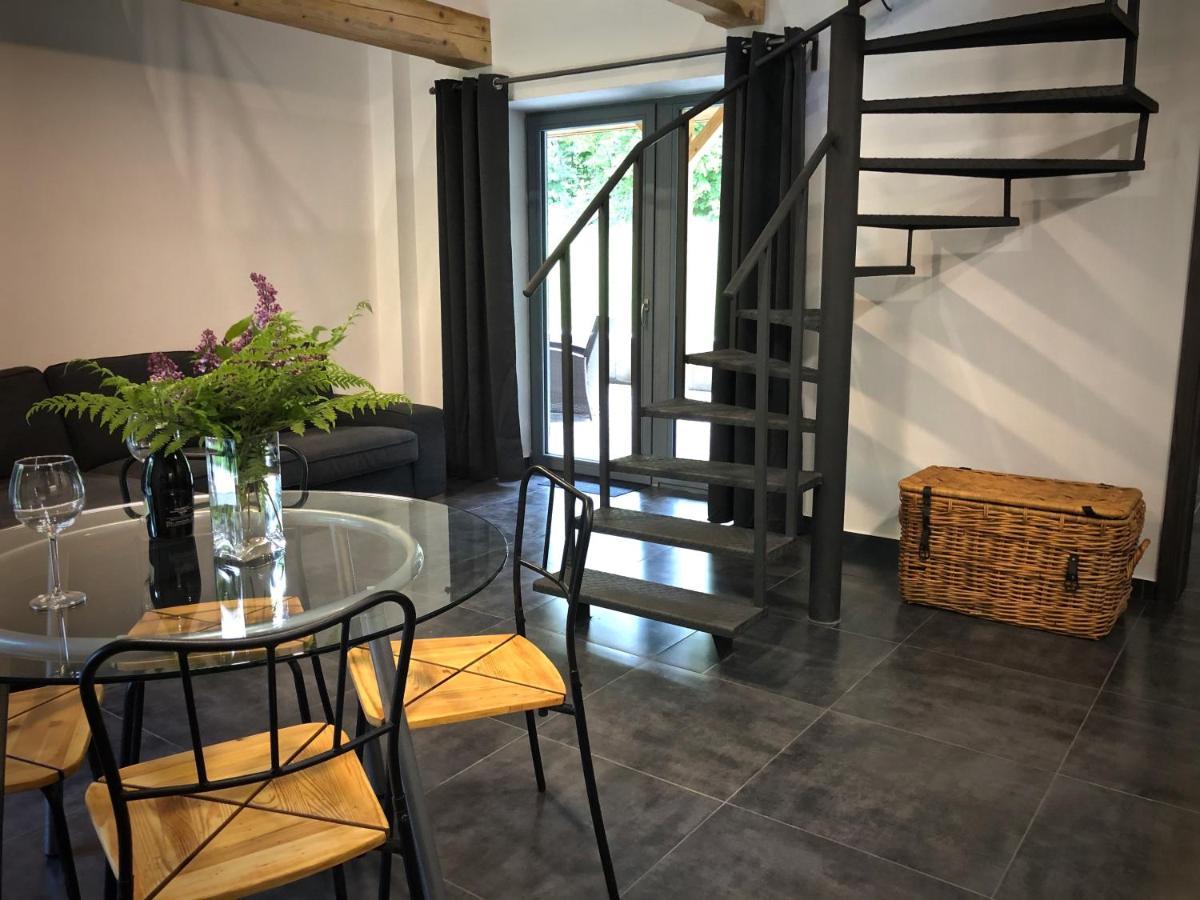 Mezonetovy Apartman S Terasou Na Samote V Lese Vlkava 外观 照片